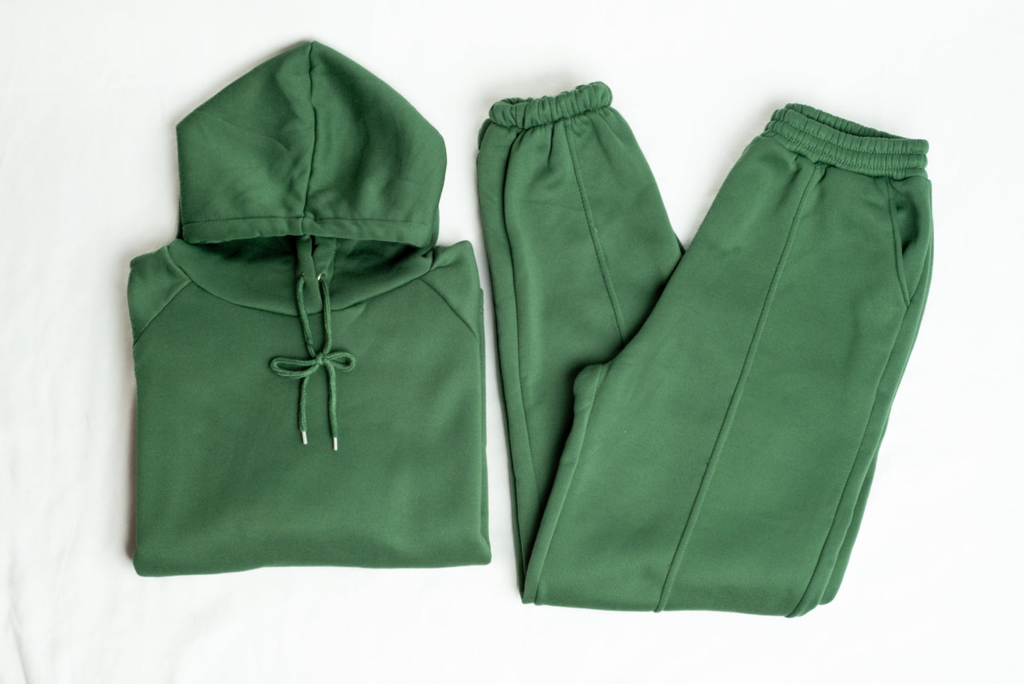 Brilliance & Melrose Evergreen Dreams - The Sweatsuit