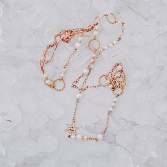 Long Snowflake & Pearls Necklace