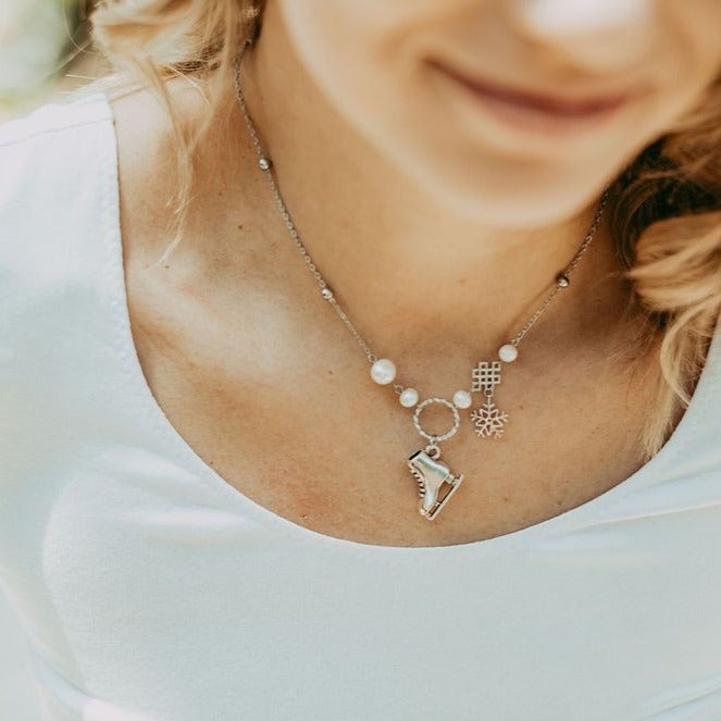 Winter WonderLove Necklace