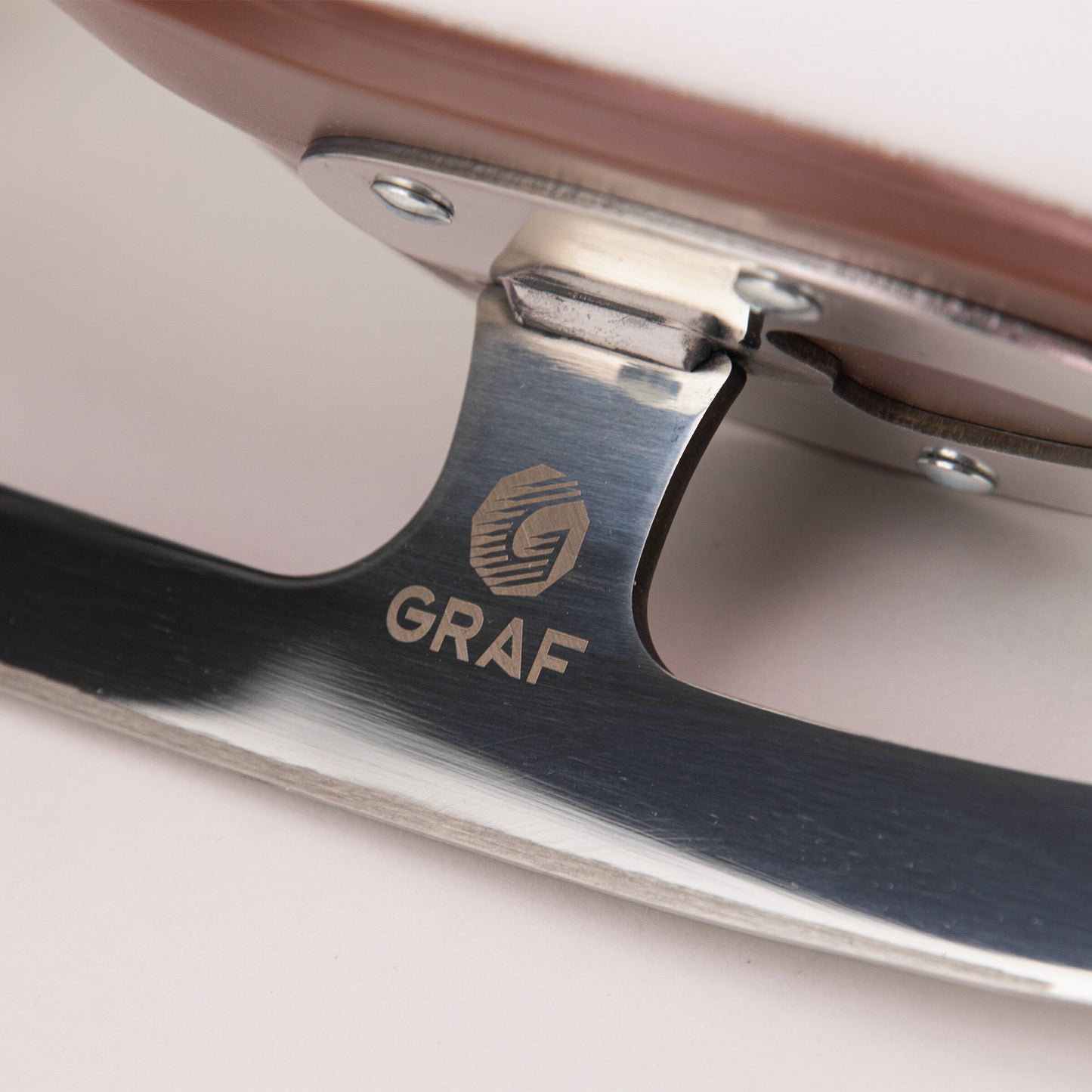 GRAF TANGO WHITE ICE SKATES WITH SHINY STAINLESS BLADES