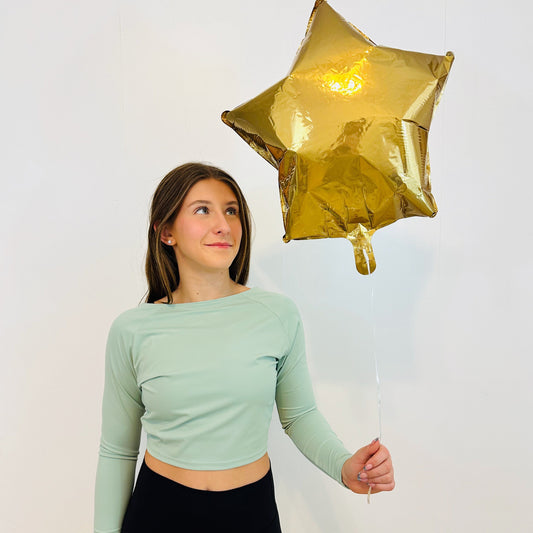 Brilliance & Melrose Back Twist Skating Crop Shirt