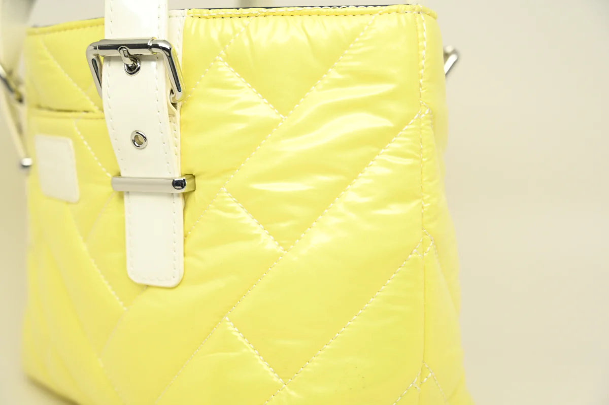 Canary Pearly Kiss and cry angels tote bag