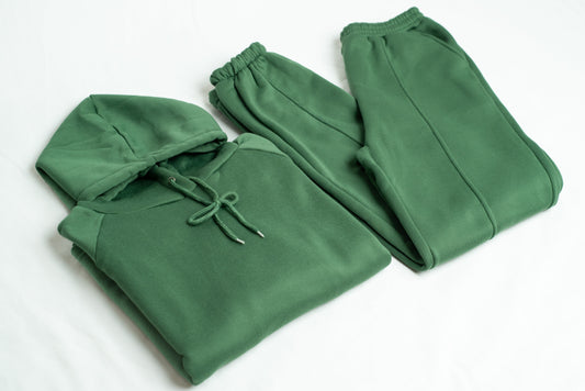 Brilliance & Melrose Evergreen Dreams - The Sweatsuit