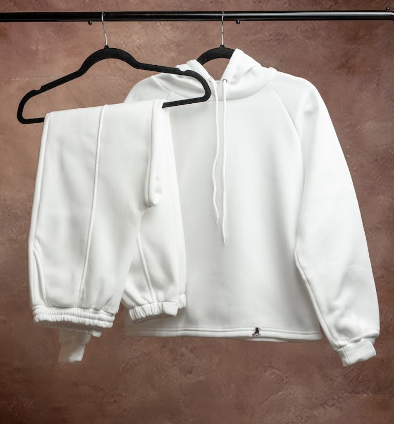 Brilliance & Melrose Evergreen Dreams - The Sweatsuit