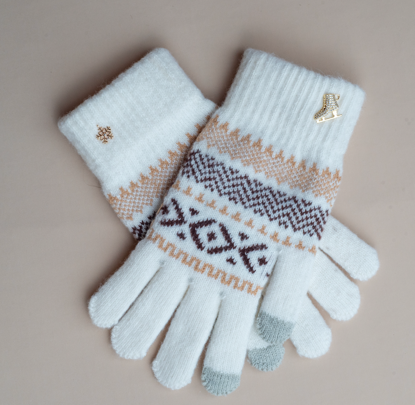 Swizzle Skating Gloves