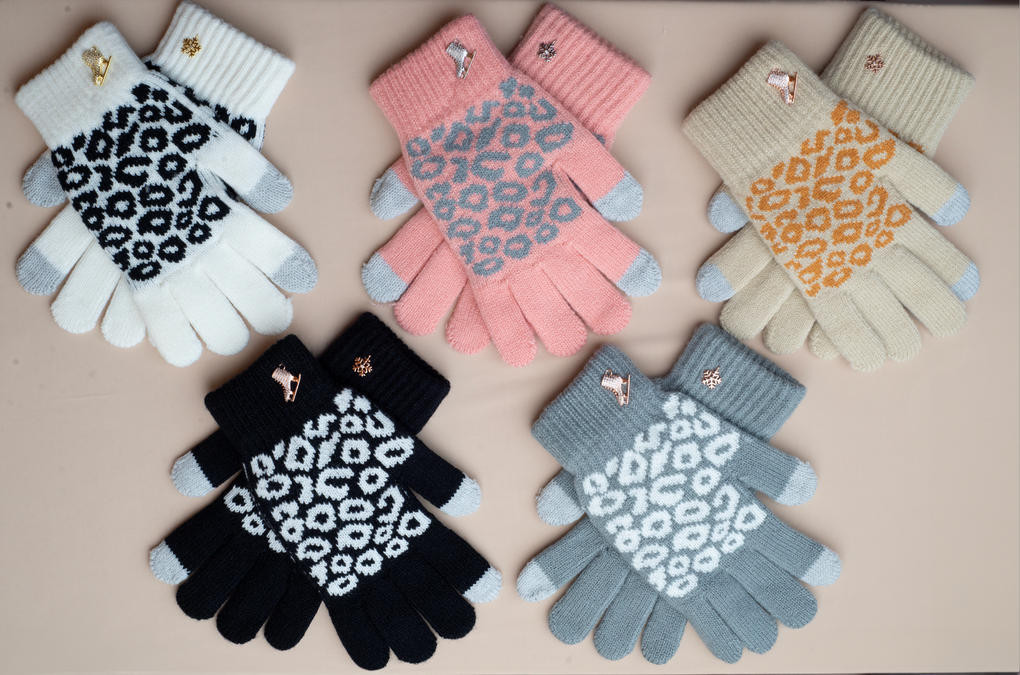 Cheetah Ice Skating Gloves