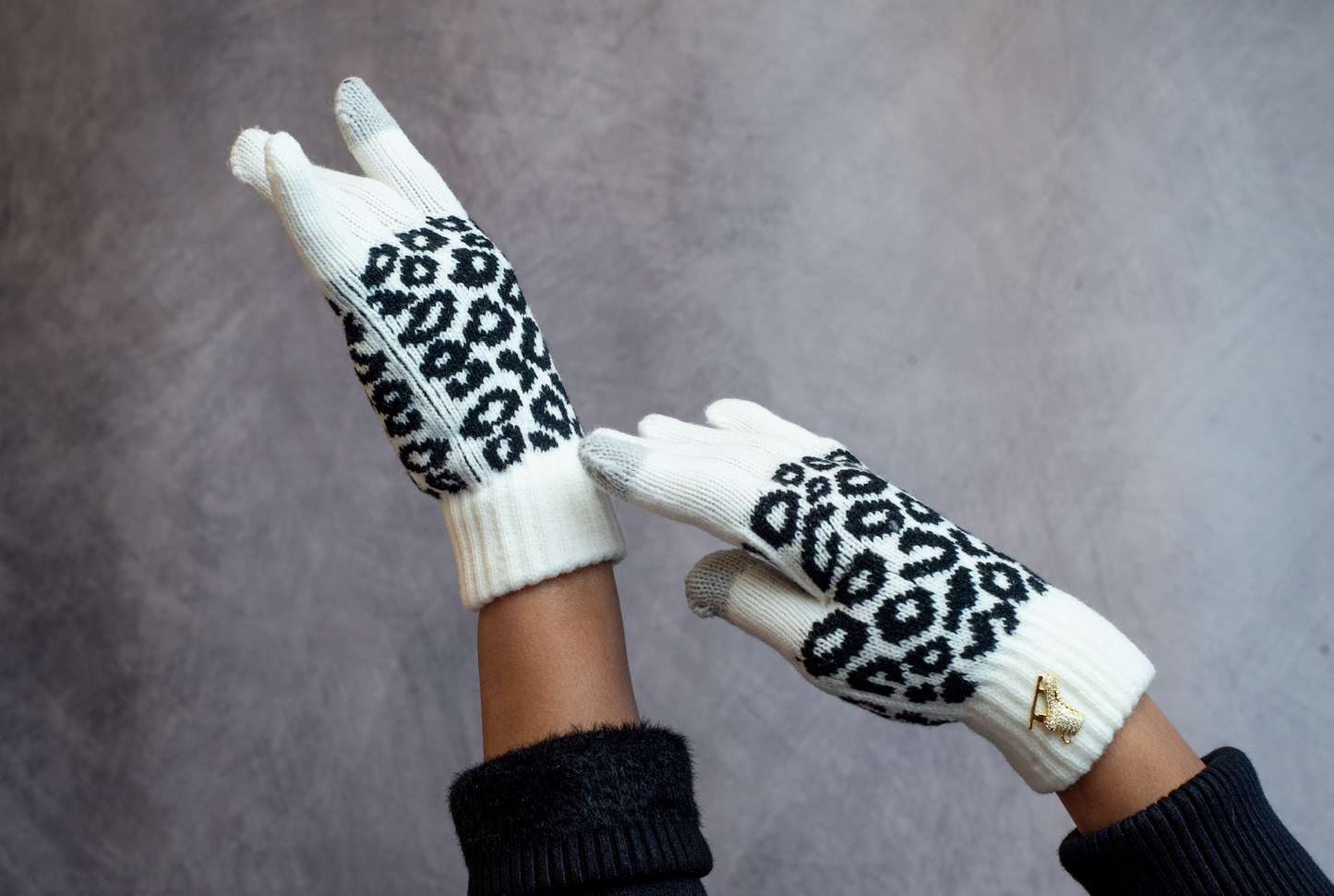 Cheetah Ice Skating Gloves