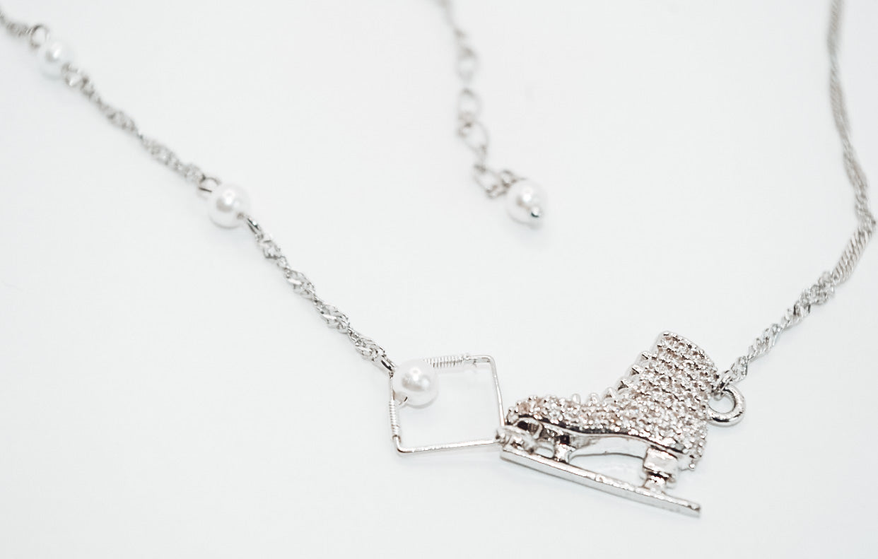 Square Pearl Skating Bracelet