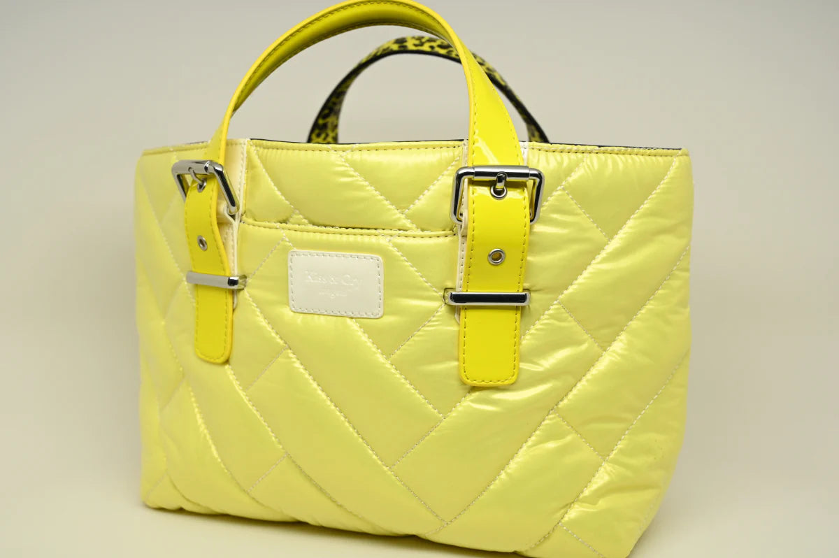 Canary Pearly Kiss and cry angels tote bag