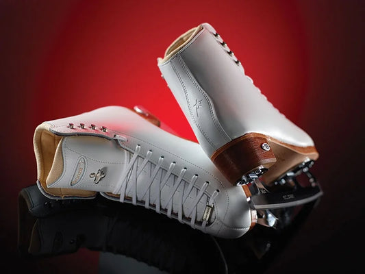 Riedell Ladies White 435 Bronze Star Ice Skating Boots