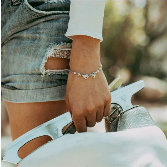 Brilliance & Melrose kissing skates bracelet