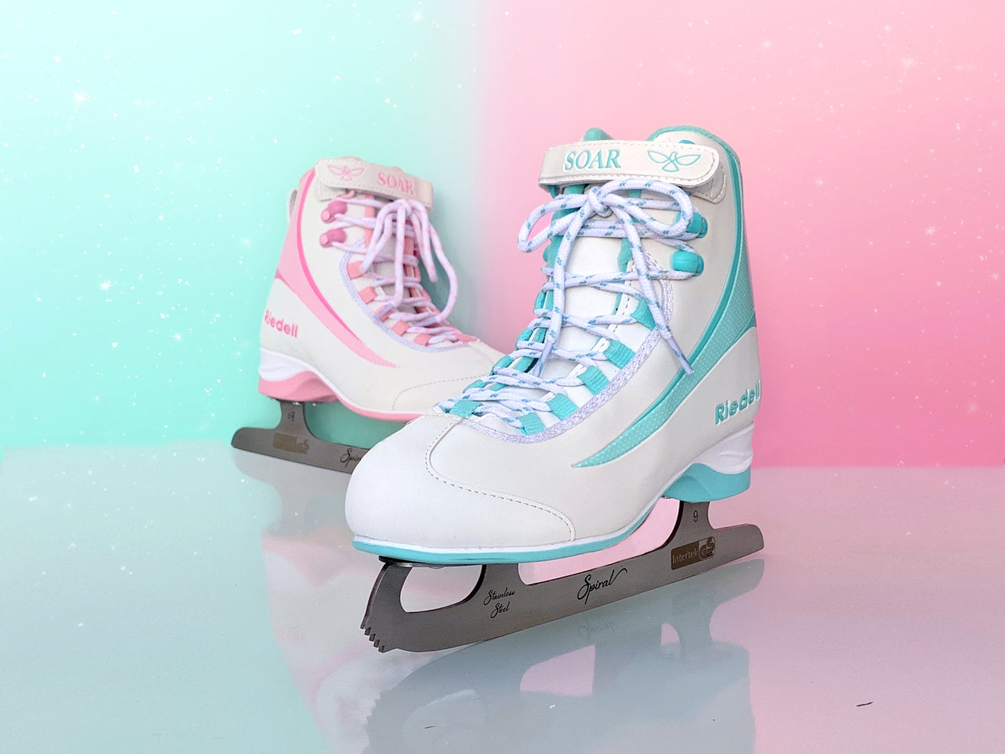 Riedell Soar Mint Skate with Spiral Blade