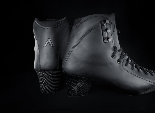 aura black figure skating boots